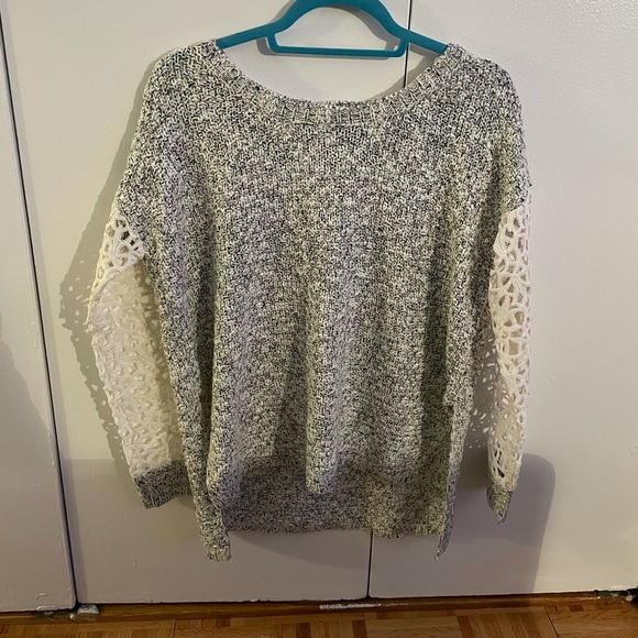 NWOT ASTR sweater - Picture 1 of 4